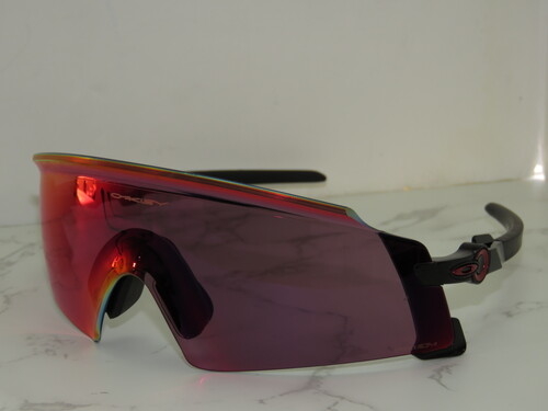 Oakley 9475 C04