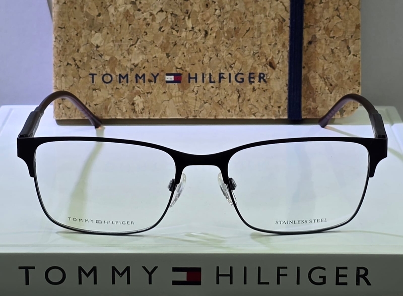 Tommy Hilfiger TH1396 R1W