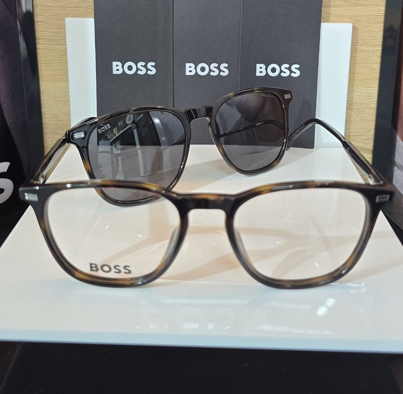 Boss 1882 086